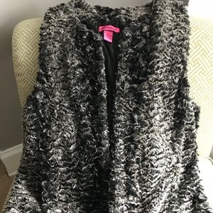Betsey Johnson faux fur vest
